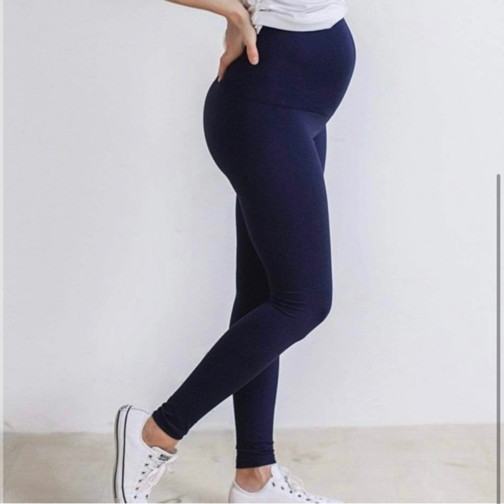 Navy Sz Medium - Comfy Maternity Leggings by Tupelo Honey